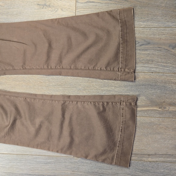 Sanctuary tan khaki bell bottom flare pants, size 27 - Picture 2 of 10